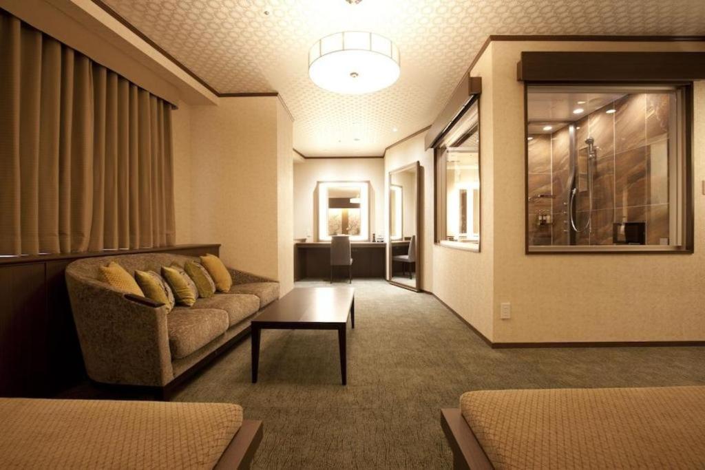 Hotel Avalorm Kinokuni Вакаяма Екстер'єр фото